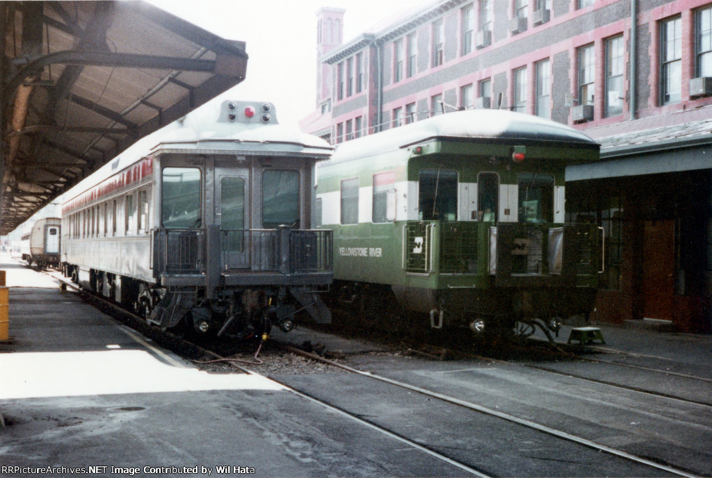 BN Business Car "Yellowstone River" w/SP Car